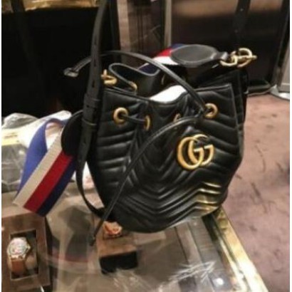 幸運星二手 專櫃GUCCI GG Marmont quilted leather 水桶包 476674 黑色