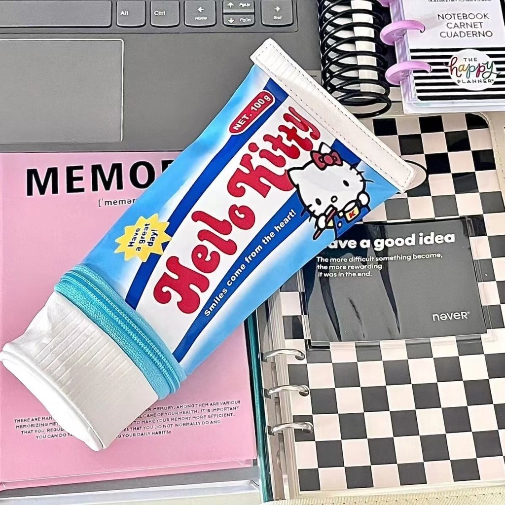 【臺灣寄出 限時下殺】日系Hello Kitty 可愛創意趣味牙膏筆袋高中生文具盒搞怪學生禮物