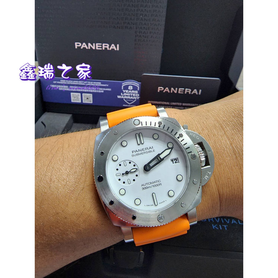 PANERAI 沛納海 Submersible PAM1223 白面 42mm 全新 22年 Pam1314