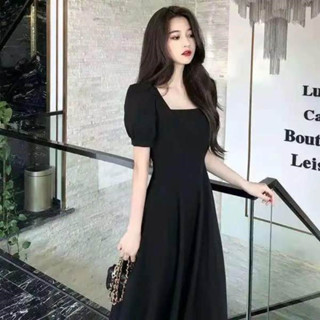 現貨 時尚女款洋裝 輕熟風連衣裙女白裙子收腰顯瘦氣質過膝長裙 夏季方領泡泡袖 白色赫本裙