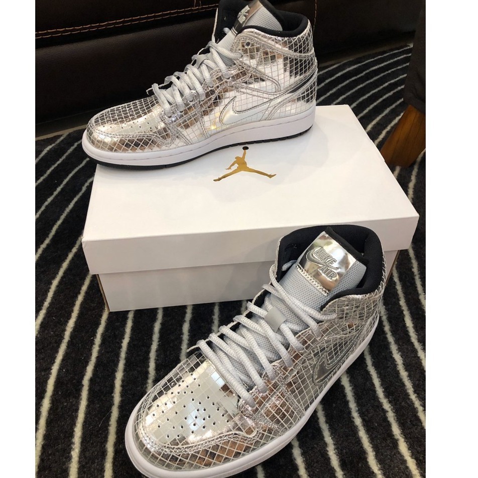 日本正品 Air Jordan 1 Mid Disco Ball 迪斯科燈球 女 銀 CU9304-001