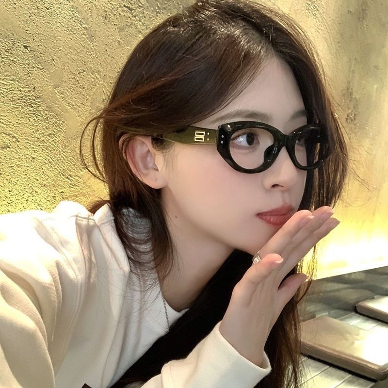 MEET 眼鏡框 設計款 歐美黑框眼鏡小框貓眼鏡女可配近視度數素顏平光高級超輕復古眼鏡
