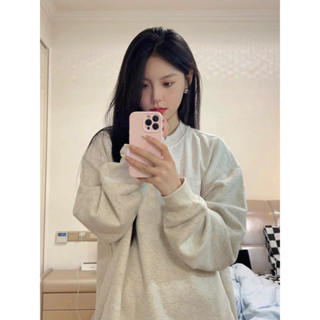 搭配度巨高！新款秋季圓領純色基礎款 大學t 衛衣女 長袖 長袖衛衣 白色大學t 秋冬上衣 韓系衣服 薄款大學t 早秋穿搭