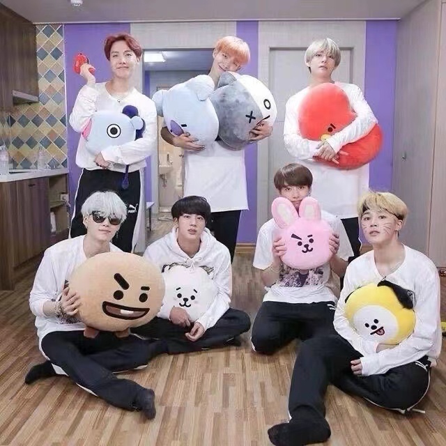 👍免運 BTS 防彈少年團 BTSS金泰亨 V愛心枕 BT21 玩偶生日禮物 毛絨玩具女生禮物👍免運