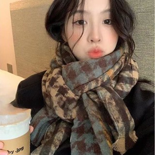 【Wik】圍巾女 圍脖 圍巾毛線 披肩圍巾 披肩圍巾 新款韓係氛圍感格子圍巾女冬季韓版加厚學生百搭保暖可愛圍脖