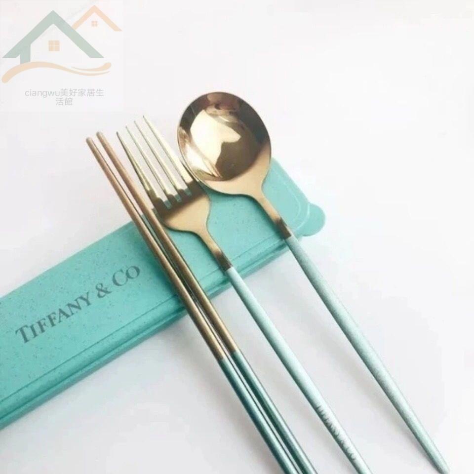 蒂芙尼T家Tiffany蒂芙尼這套簡約大氣之美的勺子叉子筷子三件套