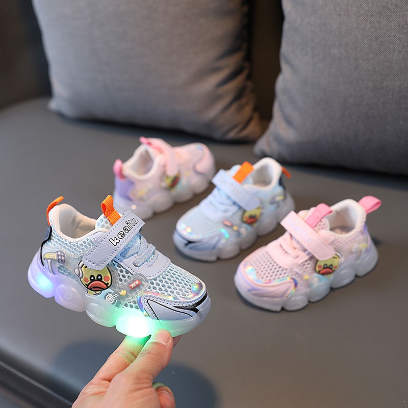 兒童機能鞋新款1-3歲男童鏤空網亮燈運動鞋中兒童寶寶學步鞋透氣