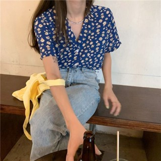 【Carmar】韓版chic復古短袖碎花襯衫女夏季修身翻領小個子氣質別致短款上衣