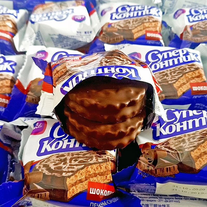 俄羅斯進口夾心花生榛子味巧克力康吉三明治餅干零食品新年貨零食