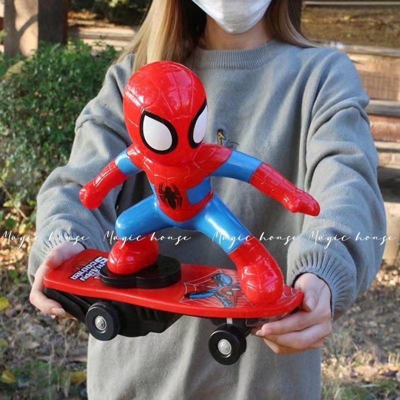 魔幻屋 抖音同款遙控蜘蛛俠滑板車翻滾兒童玩具車男孩蜘蛛人自動特技車子