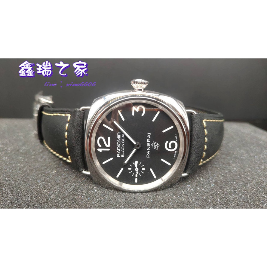 PANERAI沛納海PAM754 不鏽鋼材質錶殼、穿扣、旋入式錶冠 / 黑色面盤、夜光指針、時標 / 原廠黑色皮革錶帶