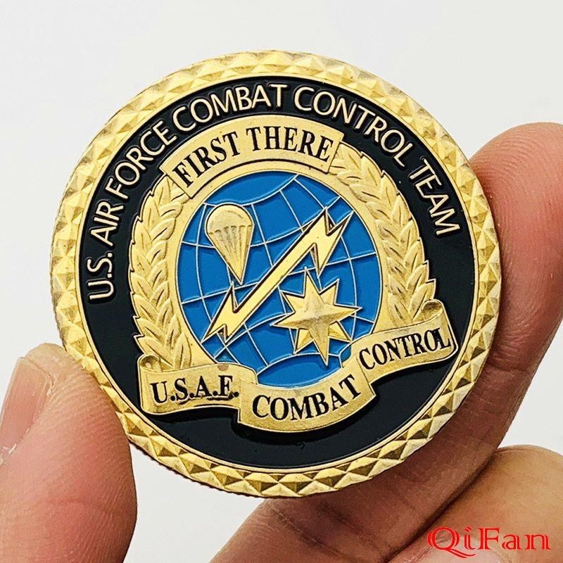 收藏熱點現貨 美國空軍鍍金紀念章 浮雕鷹金幣硬幣創意把玩紀念幣