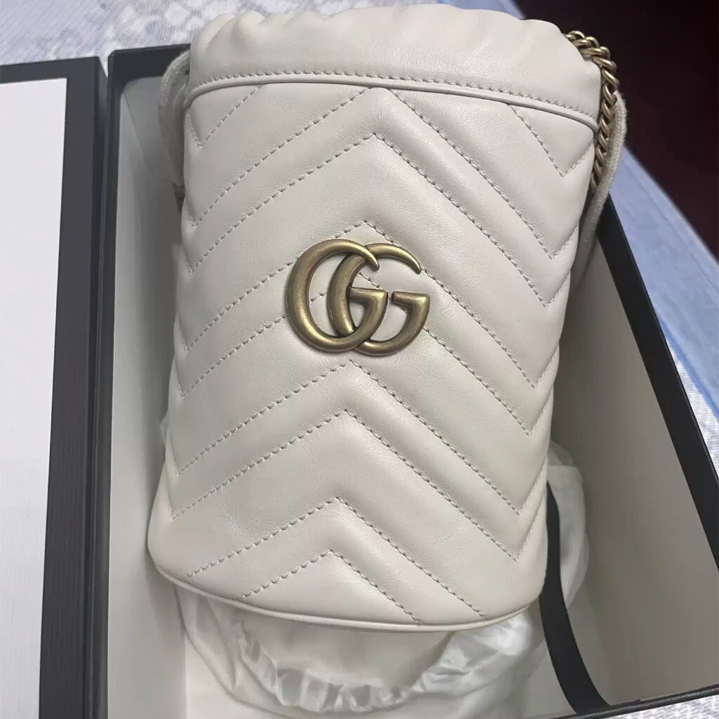 二手精品 GUCCI GG Marmont 金標馬蒙包 抽繩水桶包 mini 白色 抽繩包 575163 斜挎包