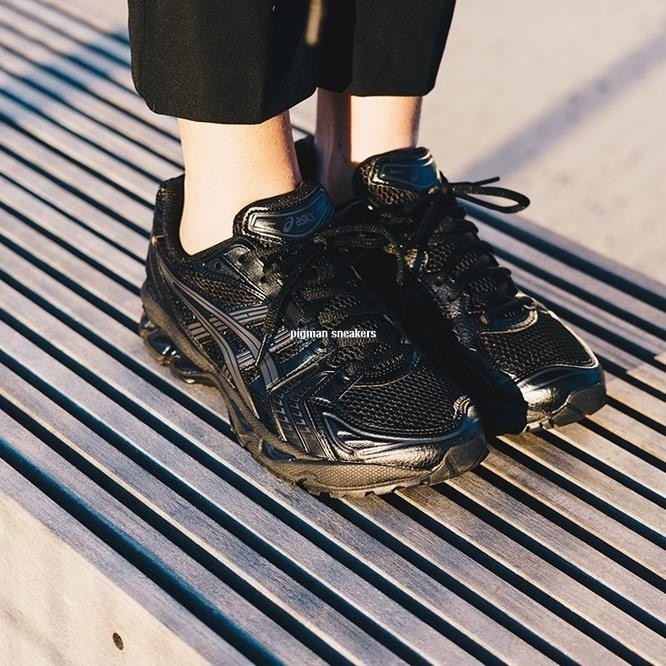 代購 Asics Gel-Kayano 14 亞瑟士 全黑 耐磨增高 男款慢跑鞋 1201A019-001