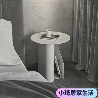 【熱銷】北歐設計師臥室床頭櫃現代簡約白色極簡小型創意床邊櫃輕奢小桌子XQJX