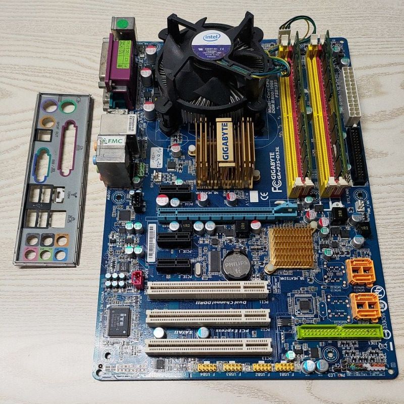 GIGABYTE 技嘉 GA-P35-DS3L LGA 775 ATX 主機板