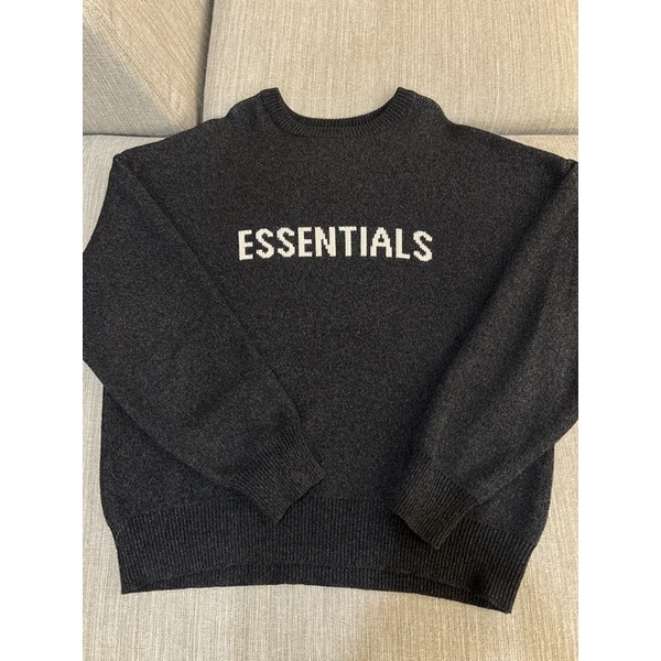 Essentials 毛衣