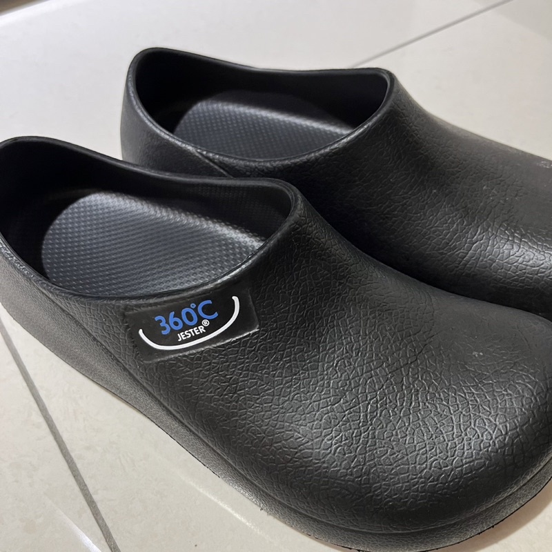 ［二手 ‼️免運費‼️］360°C 一體成型 橡膠底 輕量廚師鞋