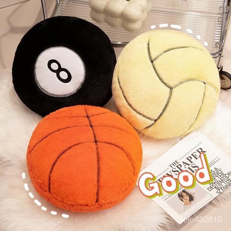 精選好物🌻籃球抱枕毛絨玩具仿真橄欖球足球玩偶可愛沙髮靠枕  可愛  抱枕