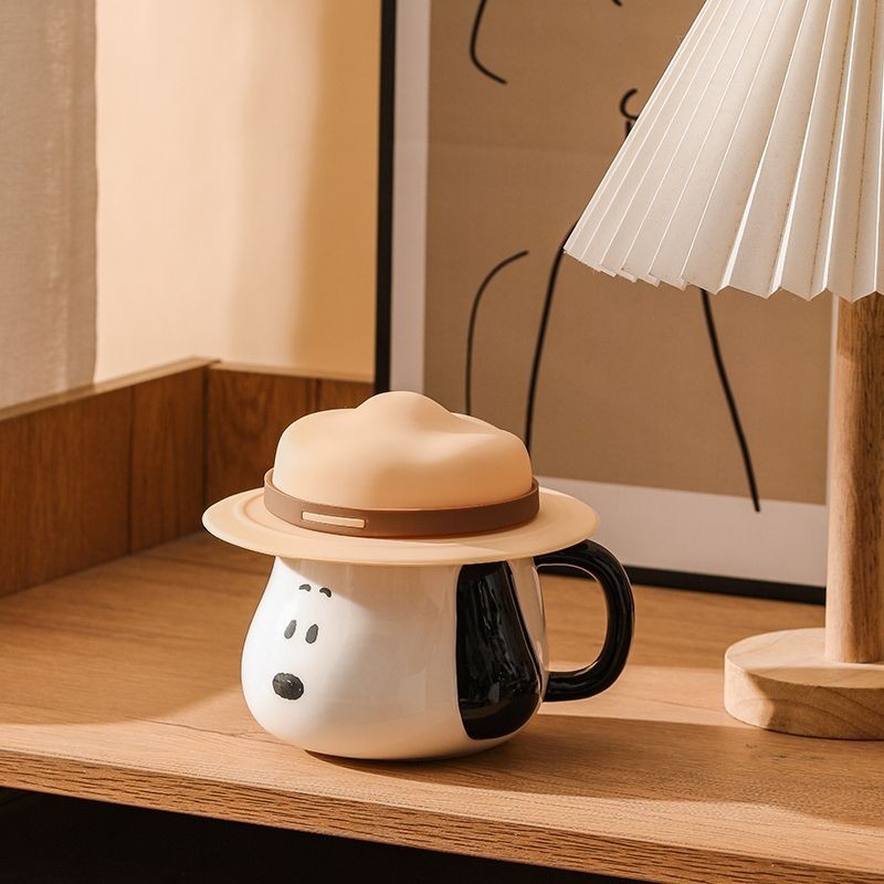 【曼達家居生活館】史努比馬克杯 陶瓷杯 帶蓋把手杯 卡通可愛 馬克杯 咖啡杯 早餐杯 水杯子