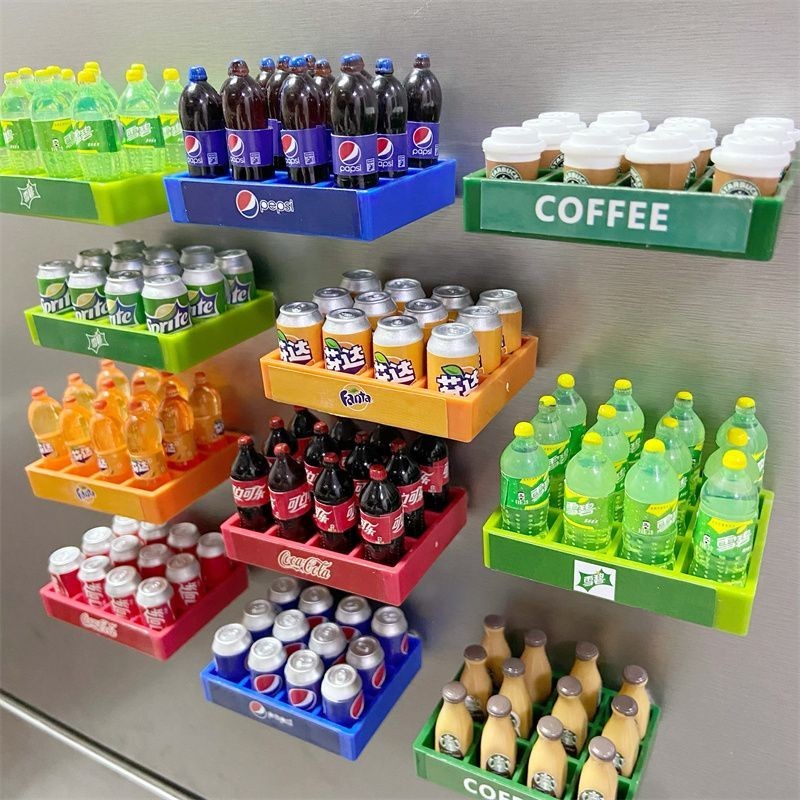 ✅臺灣出貨✅創意飲料罐磁性冰箱貼迷你仿真可樂雪碧磁鐵裝飾3d立體咖啡磁力貼