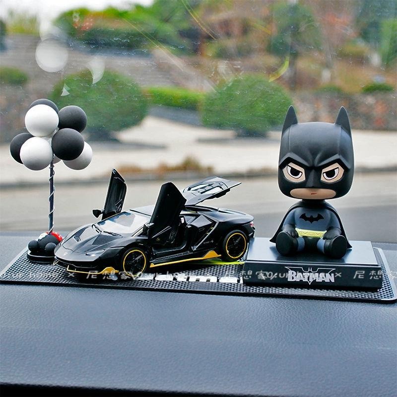 尼想家 汽車內飾品蝙蝠俠搖頭擺件創意車上高檔大氣男車飾車載車內裝飾品