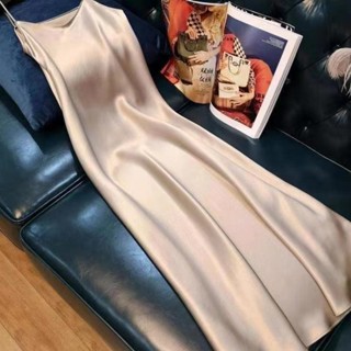 大尺碼洋裝 連身裙 高階感炸街名媛 吊帶洋裝 春夏洋裝 長款洋裝 內搭西裝打底裙 韓版洋裝 顯瘦洋裝 無袖洋裝 連身長裙
