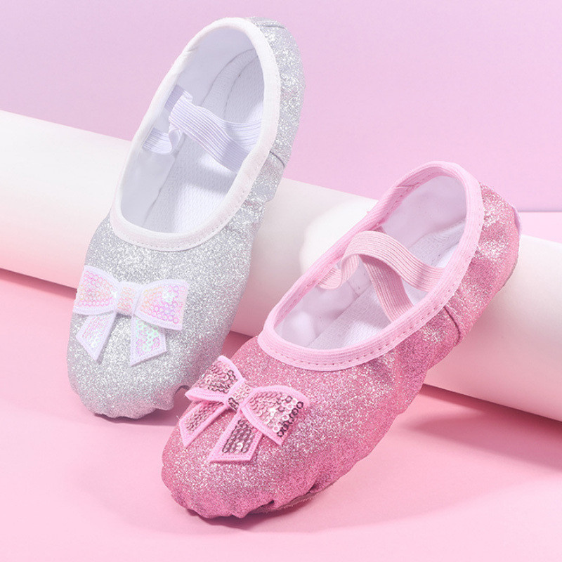 [新款]英國Next Kiss兒童舞蹈鞋芭蕾舞鞋軟底練功鞋女童演出貓爪跳舞鞋