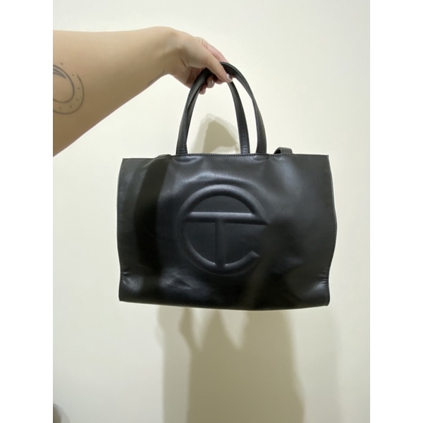 Telfar 黑色皮革托特包 Telfar Medium Shopping Bag – Black