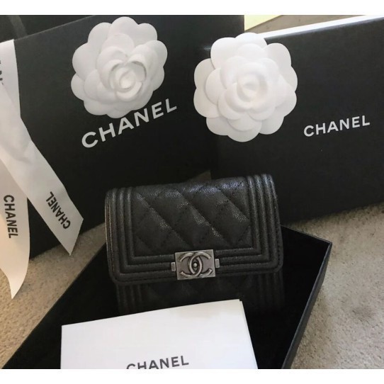 二手 Chanel A84432 新迷你三折短夾 BOY 金扣 銀扣黑色