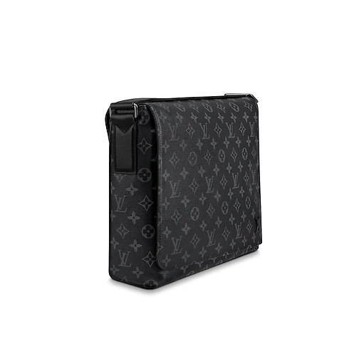小餅二手 Louis Vuitton LV DISTRICT PM 黑經典花紋時尚磁釦大號斜背包 M44001