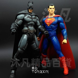 💥台灣爆款💥蝙蝠俠大戰超人superman 阿甘騎士可動人偶玩具模型小丑手辦