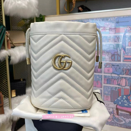 Gucci GG Marmont 系列迷妳水桶包 白色 肩背包/斜跨包/手提包 575163 99新
