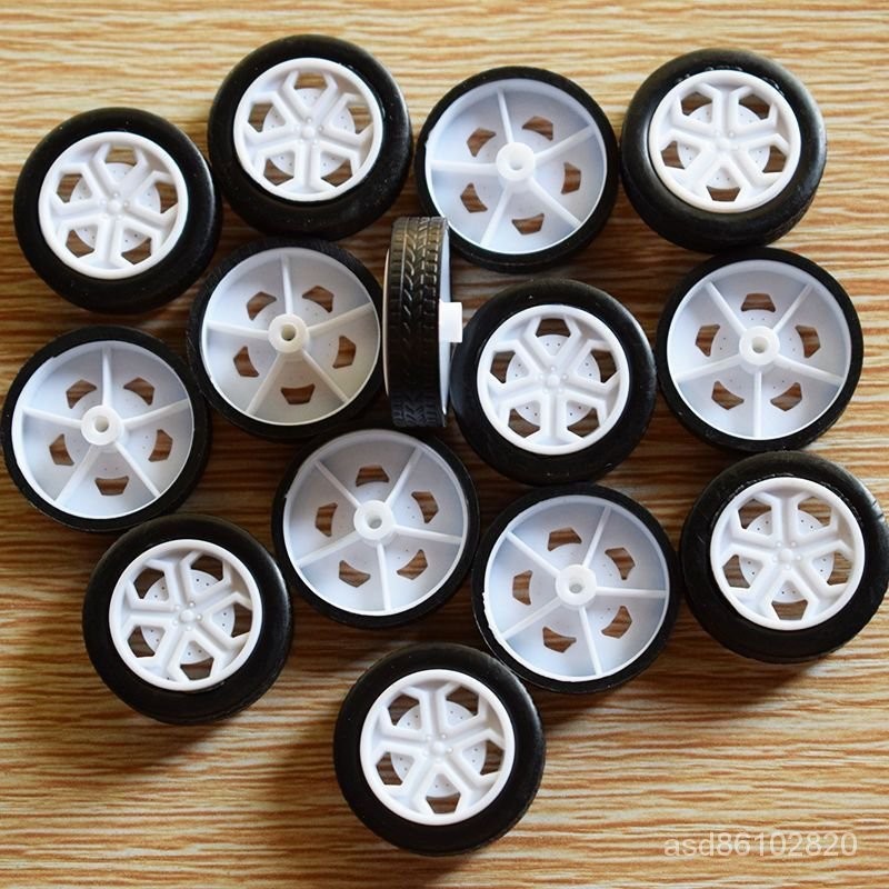 🔥臺灣熱賣免運🔥2*26橡膠車輪 玩具車輪 科技製作 塑料車輪 玩具配件零件輪子