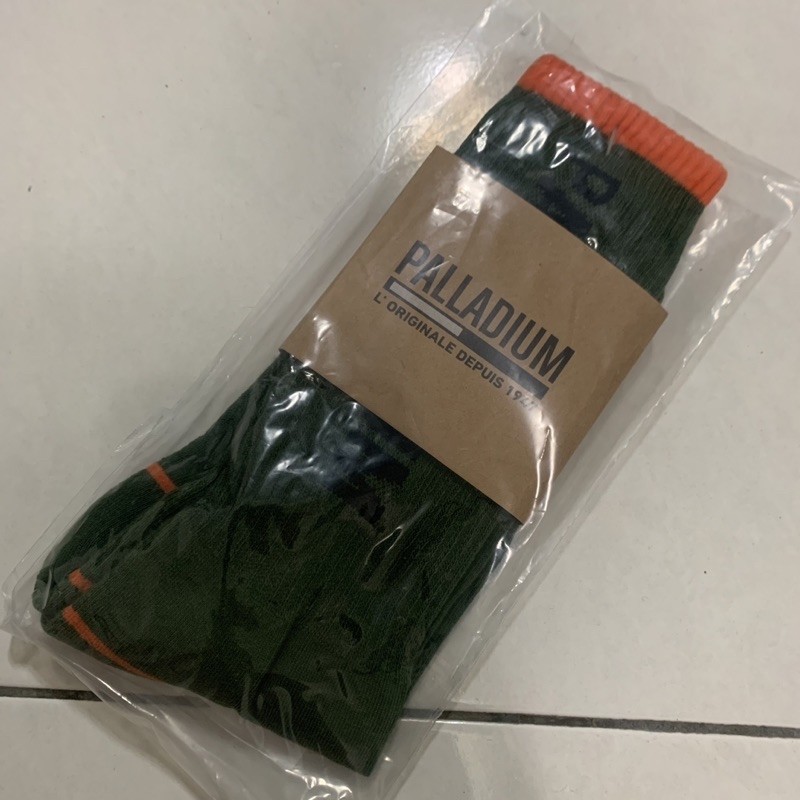 (全新）Palladium 中統運動襪 軍綠 26-28cm