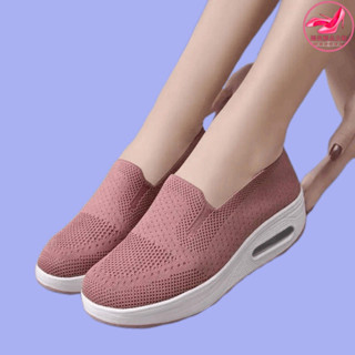 🎀娜美精品🎀氣墊鞋 女鞋 運動鞋 防滑 透氣 舒適 慢跑鞋 搖搖鞋女厚底增高運動休閒鞋女一腳蹬飛織網麵氣墊健步鞋