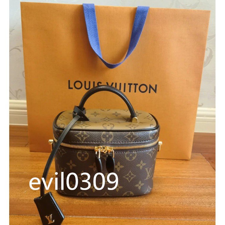 LV VANITY M45165 字紋 雙色 拉鍊金鍊 化妝包 兩用包 斜背包