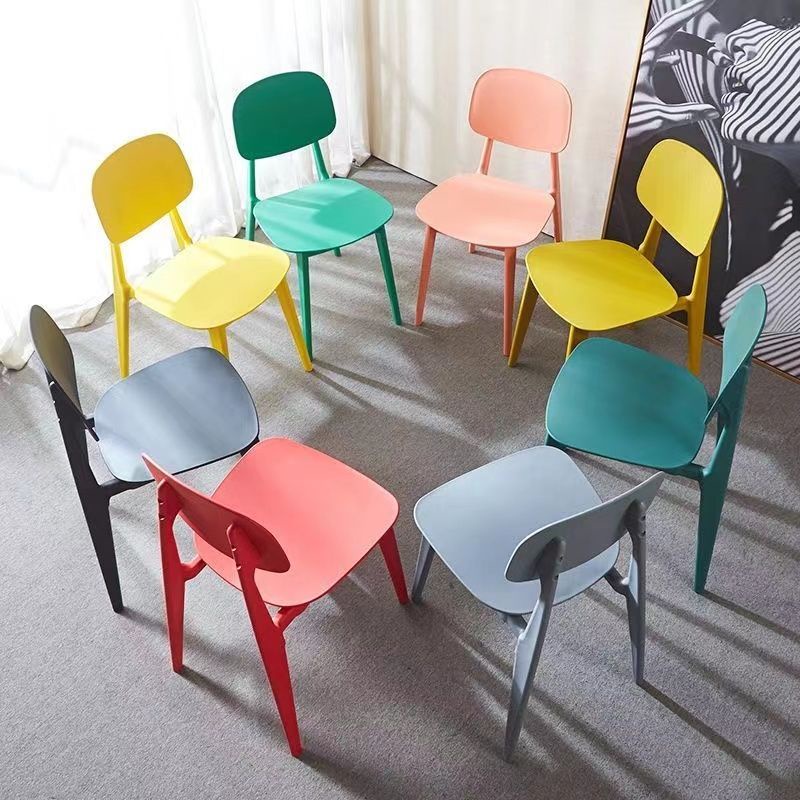 熱賣 北歐塑料椅子馬卡龍現代簡約靠背家用餐廳餐椅成人洽談休閑書桌椅Parke 鑫價鋪