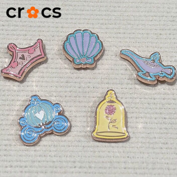 鞋扣 crocs 鞋花 洞洞鞋鞋扣 新款洞洞鞋花配飾diy鞋扣配件金屬智必星南瓜車公主小紅書裝飾