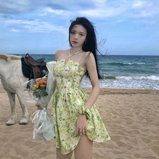 女裝 連身裙 碎花連衣裙 吊帶裙 吊帶洋裝 度假沙灘裙 度假洋裝 洋裝夏天 海邊洋裝 泰國度假洋裝