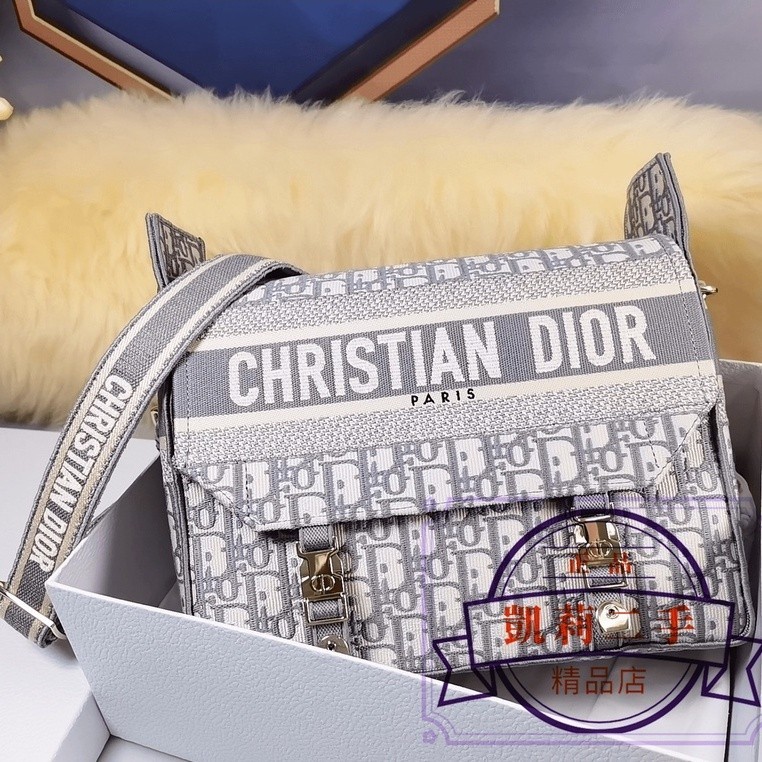 【二手】 Dior 迪奧 新款灰 Oblique 刺繡 中號 DIORCAMP 肩背包 郵差包 +免運