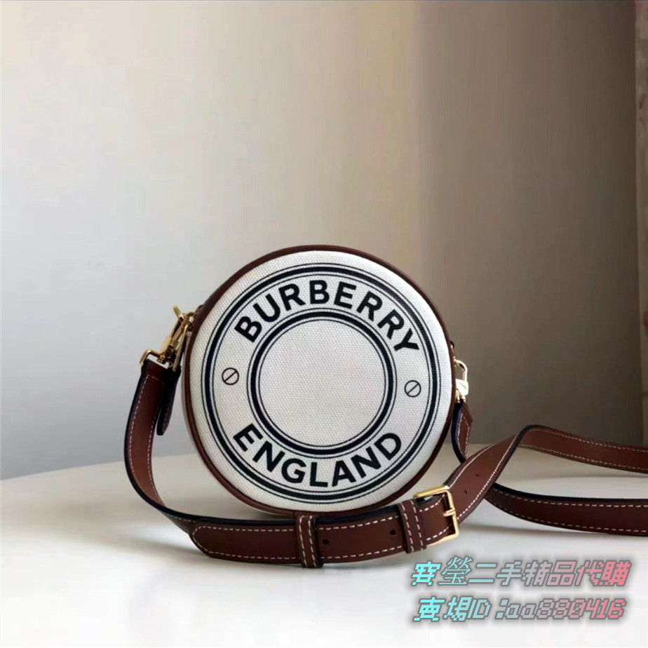 Burberry Louise 80276021 LOGO印花 帆布拼皮革 圓餅包 單肩包 斜背包 免運