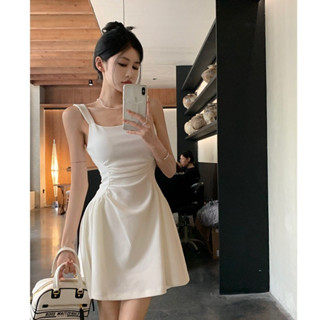法式赫本風氣質禮服小白裙女早春季高階感純慾收腰a字吊帶連衣裙 吊飾連身裙 連身洋裝 短裙 純欲洋裝 白色洋裝 洋裝