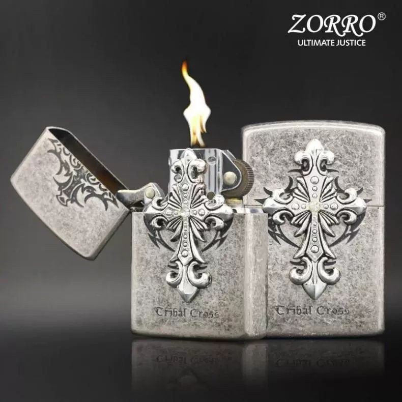 【紳士♥精品♥】香港佐羅 ZORRO 品牌 銅殻貼章防風煤油打火機燃油機