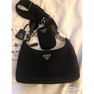 二手精品 PRADA nylon Hobo 手拎/腋下包 三合一 斜背包 現貨(限時特賣)