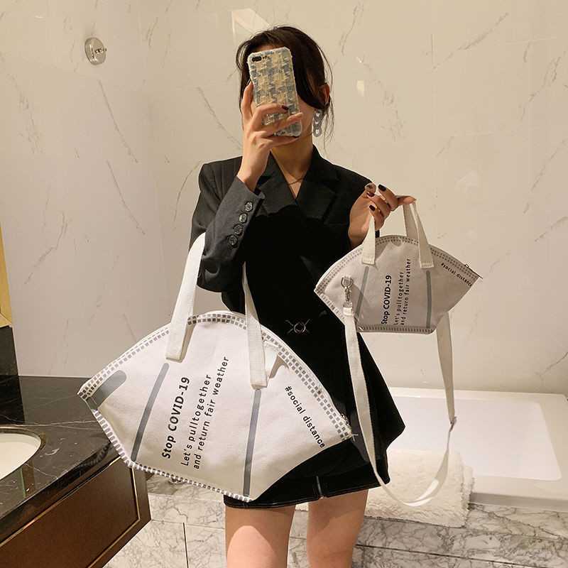 🔥優選新品⭐️泰國口罩包包女2024新款潮大容量慵懶風挎包女個性創意單肩帆佈包 W4KM