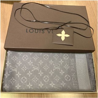 法國二手 Louis Vuitton LV 銀色 雙面 logo 大披巾 大圍巾 75122