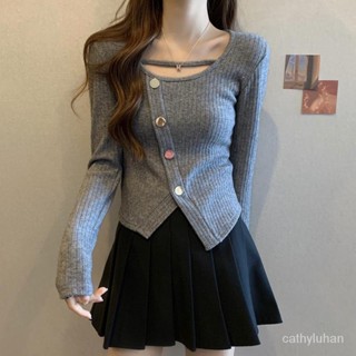 ✨優選大碼✨針織上衣女 大碼秋冬方領 不規則開叉 長袖針織衫女 胖妹妹修身顯瘦 短款內搭上衣早秋上衣針織上衣 大尺碼上衣