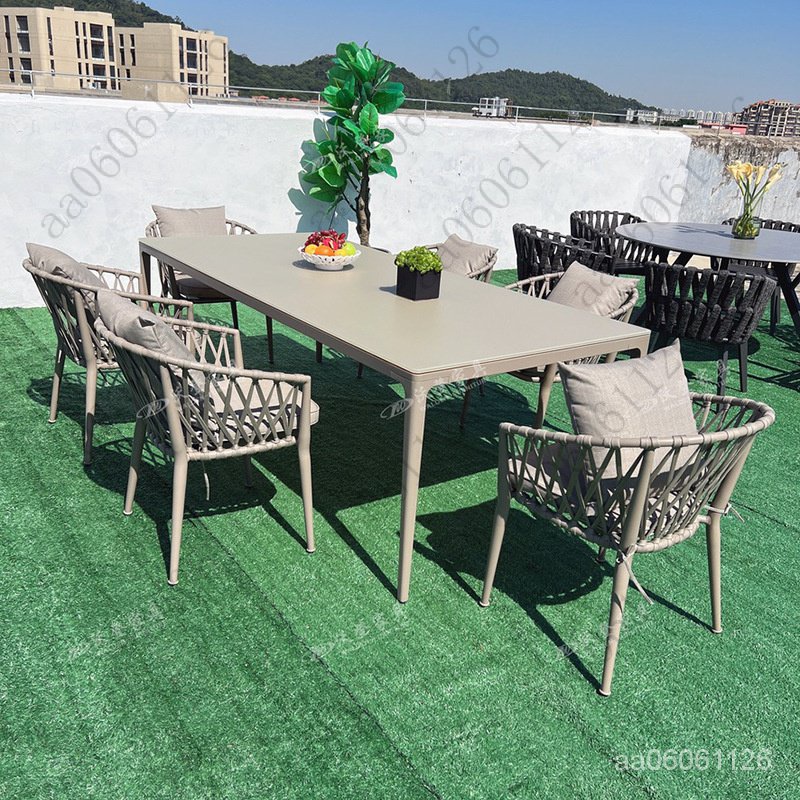 【桌椅組閤】【廠傢直售】沃登北歐戶外花園桌椅咖啡廳藤椅樣闆房庭院露臺藤編陽臺室外傢具