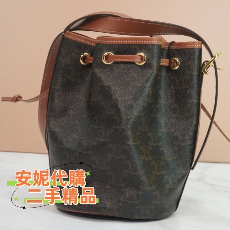 二手全新精品 CELINE 賽琳 凱旋門水桶包 抽繩包 單肩包 斜挎包 191142 白色老花圓筒包